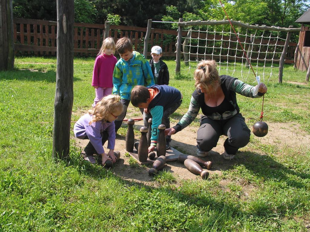 Willa Zoopark Zelcin Mělník Zewnętrze zdjęcie