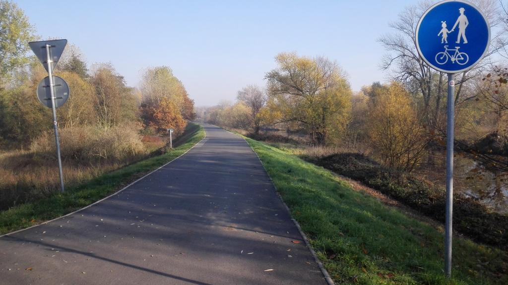 Willa Zoopark Zelcin Mělník Zewnętrze zdjęcie